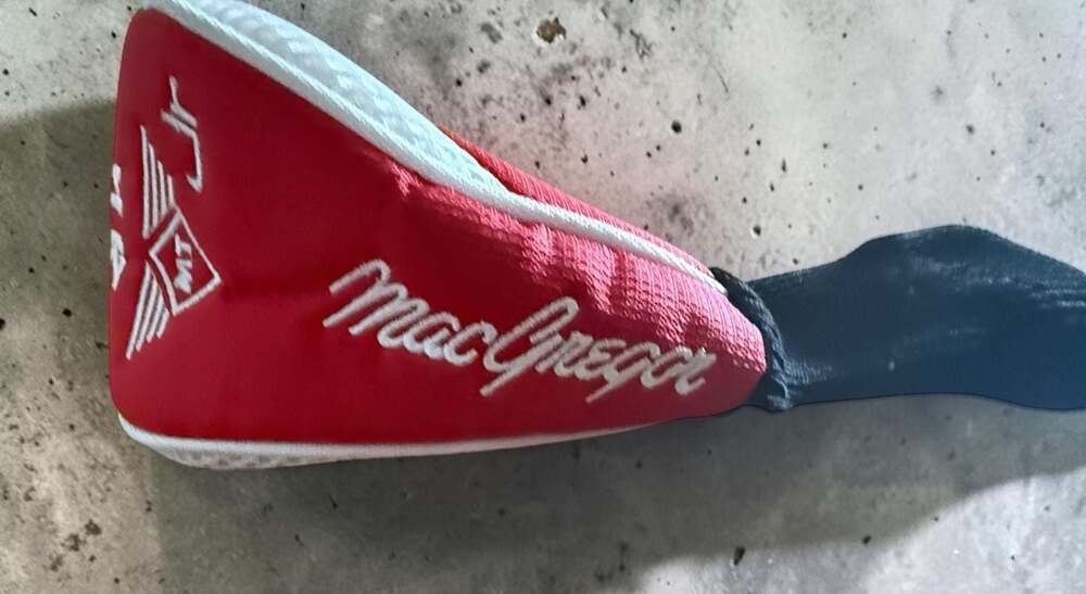 MacGregor MT Jr 4 Hybrid Golf Headcover Red and White